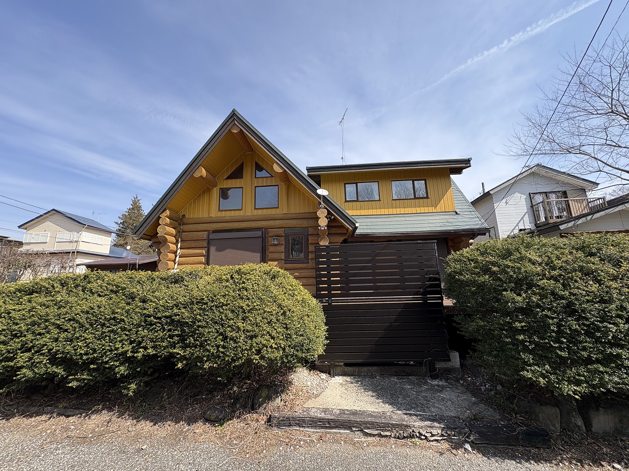 ｈ-023　那須町高久甲　しっかりメンテナンス施工のログハウス！　